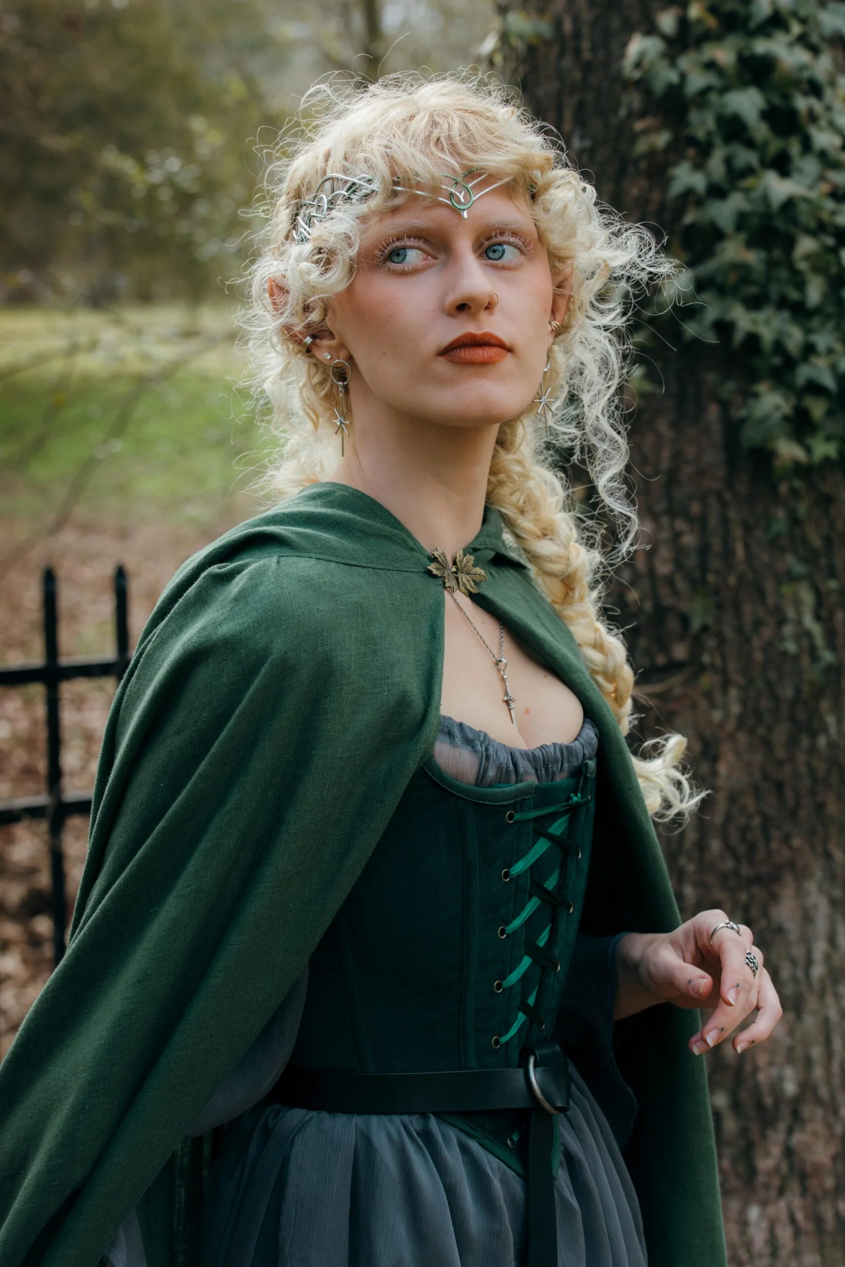 Linen Renaissance Cloak - Image 10