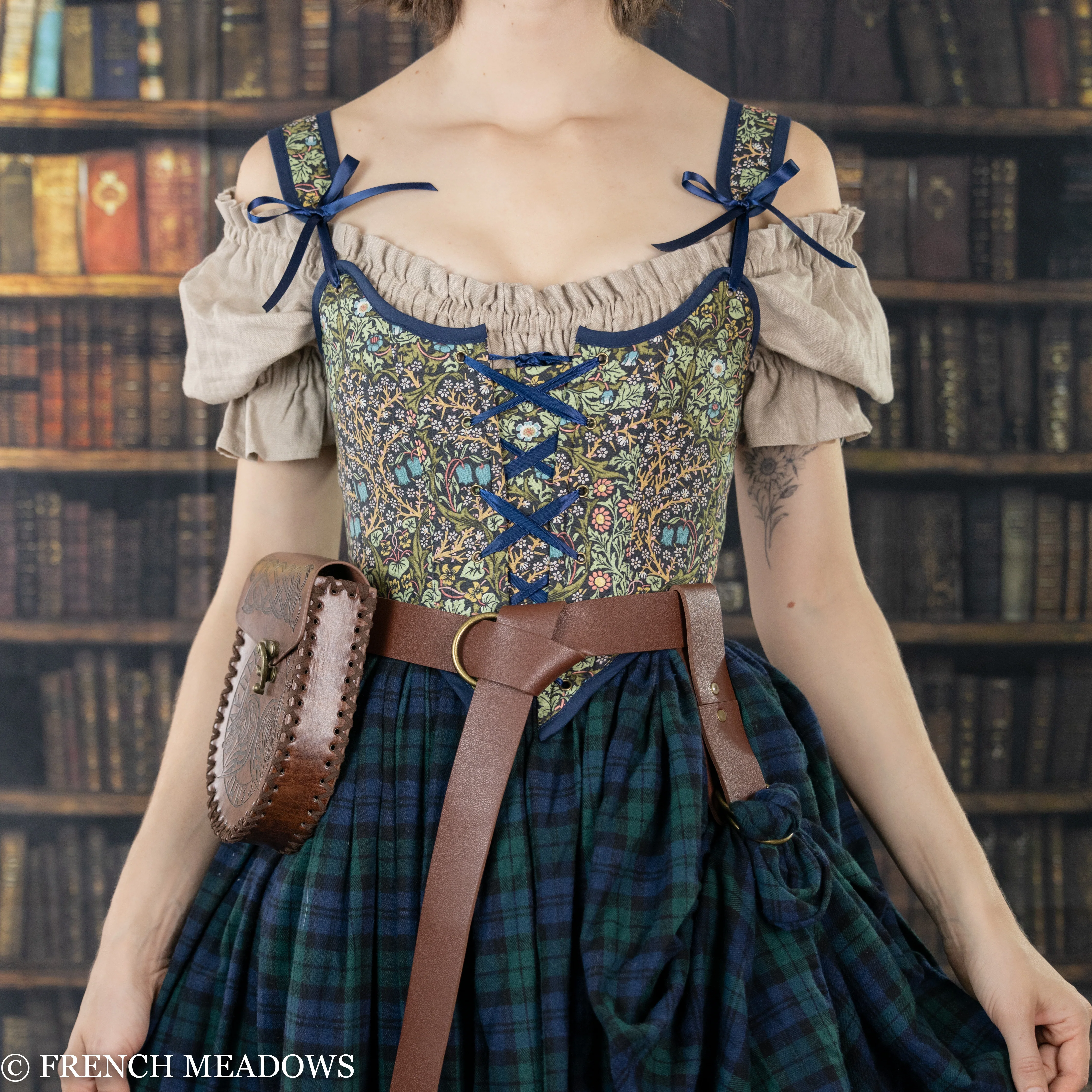 Vegan Leather Renaissance Belt - Image 5